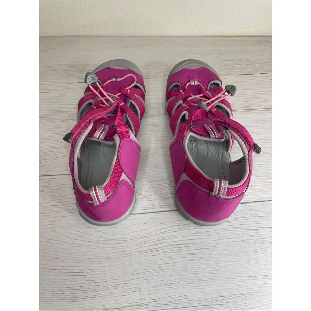 Keen Big Kids' Seacamp II CNX Water Sandal Water Shoe Very Berry/Dawn Pink Size